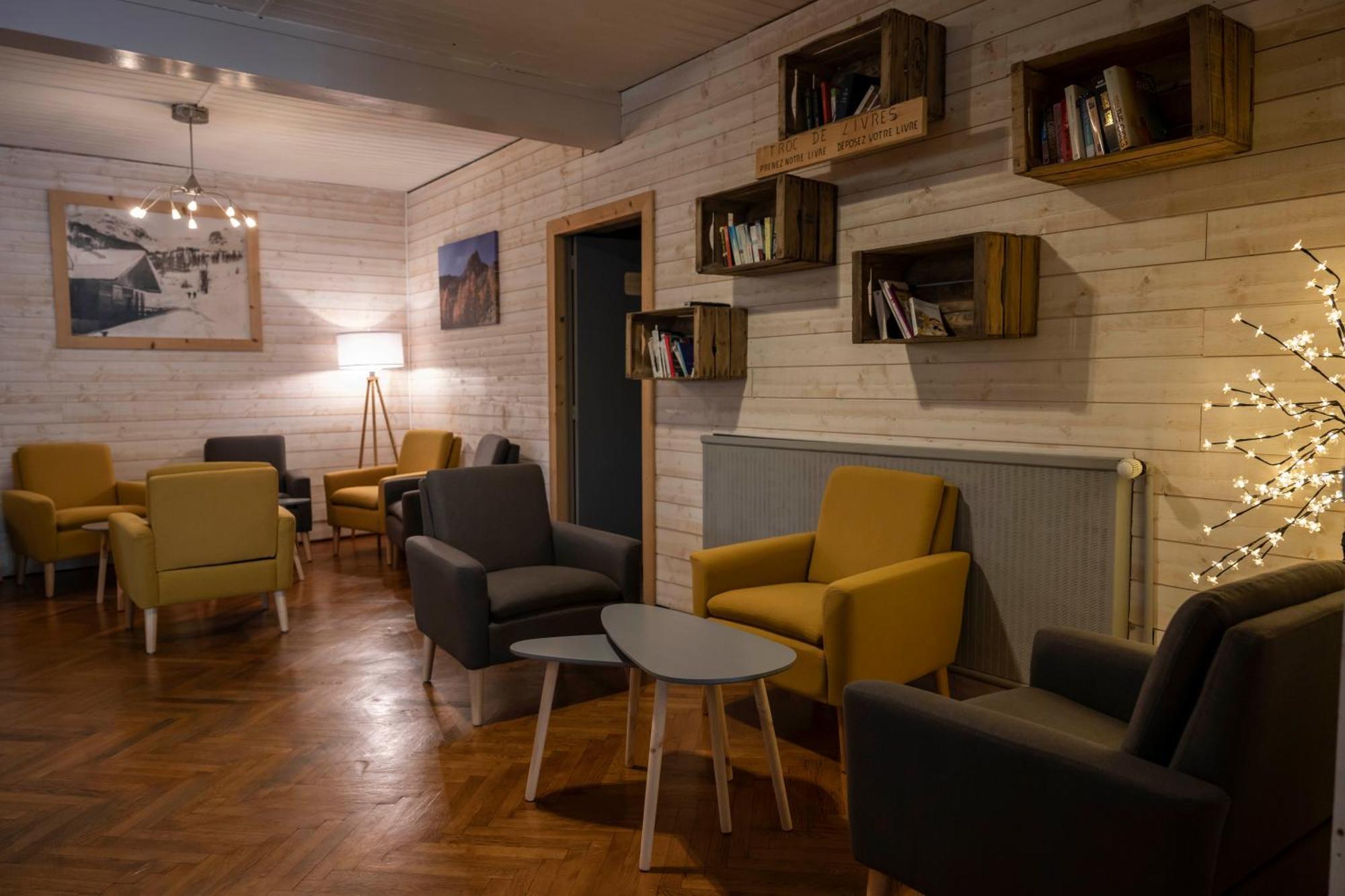 Hotel Les Flocons Le Sauze Eksteriør bilde