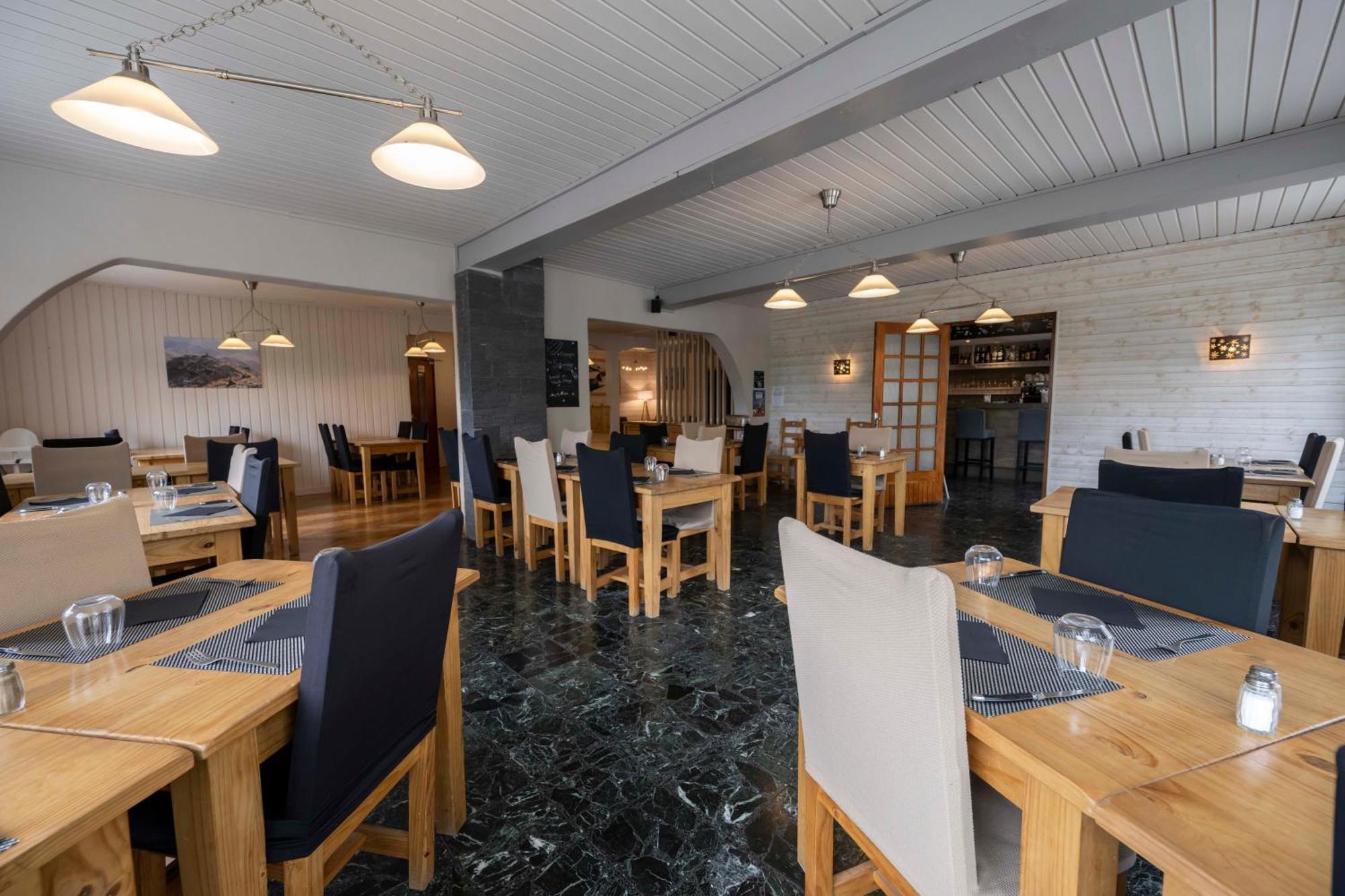 Hotel Les Flocons Le Sauze Eksteriør bilde